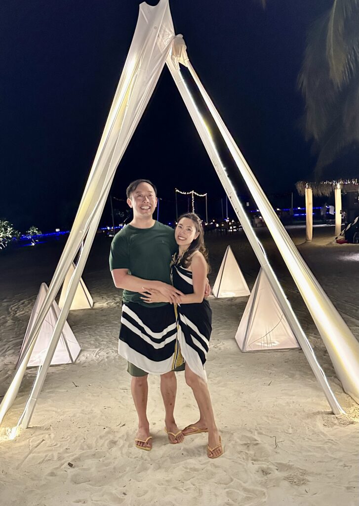 Ozen Life Maadhoo hosts a weekly gala night, where guests can dine on the beach at The Palms restaurant, enjoying a unique and romantic dining experience.