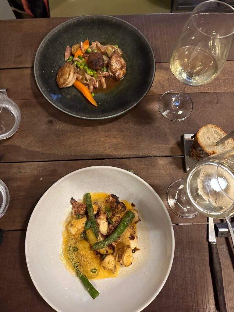 Elegant plated dish served at Aromatic restaurant in Lyon, showcasing modern French cuisine