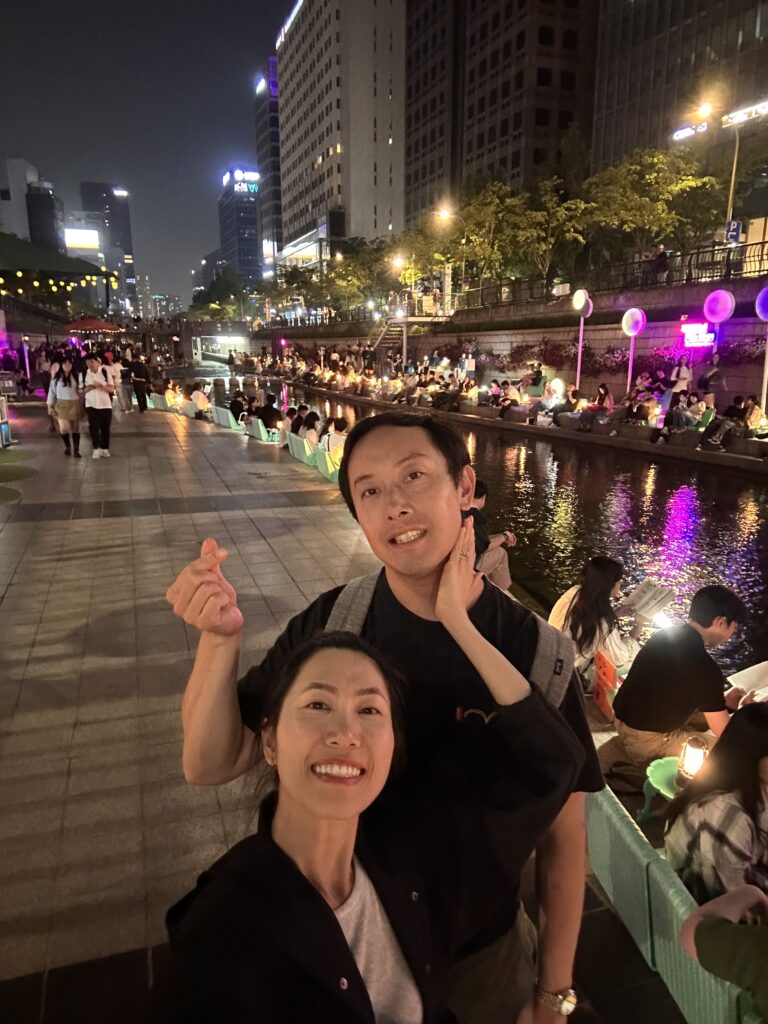 The Cheonggyecheon Stream and its unique open‑air library, a popular spot for relaxation in Seoul